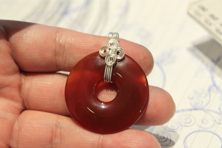 How to wire wrap a round donut pendant