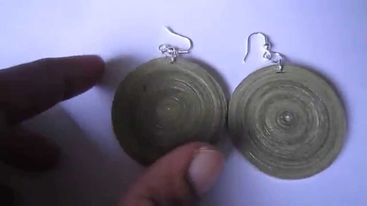 Handmade Jewelry - Paper Quilling Disk Earrings (Color Newspaper)