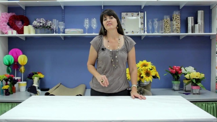 How to Decorate Tables With Butcher Paper : Table Decorations