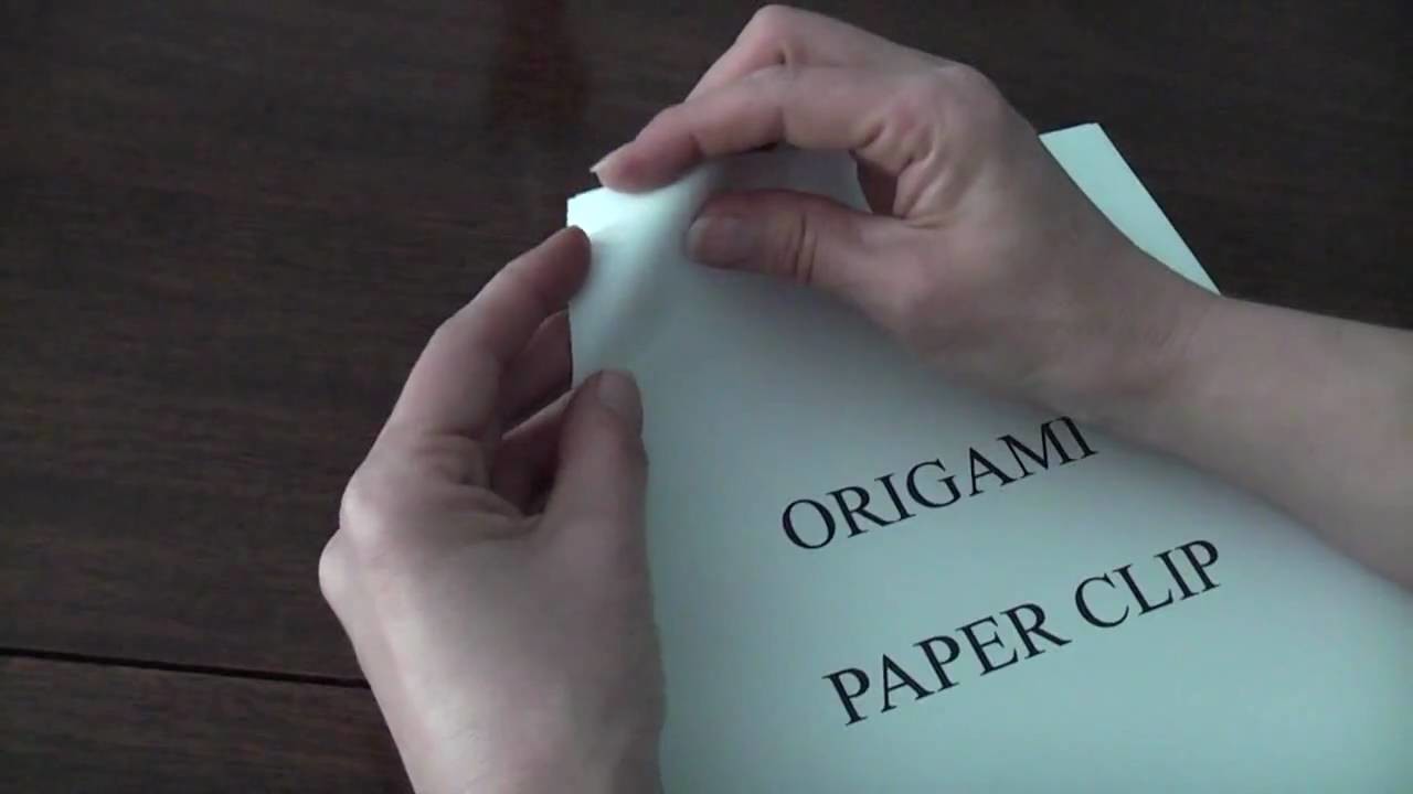 How to make an origami paper clip