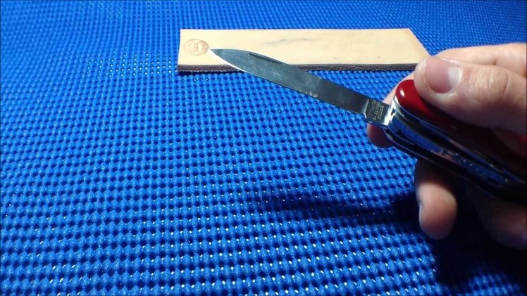 Sharpening a Swiss Army Victorinox (restoring the factory edge after some use )
