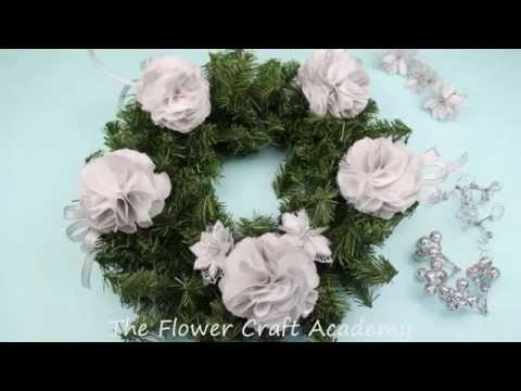 Flower Frill Christmas Wreath Decoration Tutorial