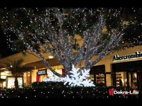 Decoration Garland & Wreaths - Dekra-Lite Commercial Outdoor Christmas Decorations