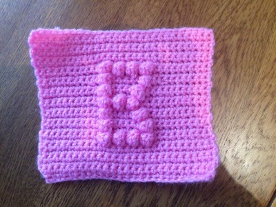 How to crochet a square with a bobble chart letter "B"