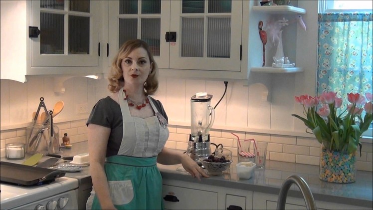 Heart Shaped Pancakes: The Glamorous Housewife Cooks