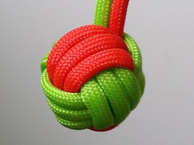 How to make a two color Monkey's Fist keychain