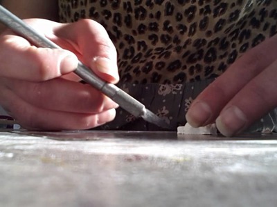 How to use hard moulds for polymer clay