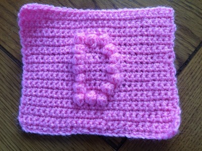 How to crochet a square with bobble chart letter "D"