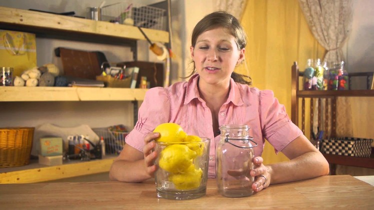How to Keep Lemons in a Glass Jar Fresh for Decorating : Mason Jar Crafts & More