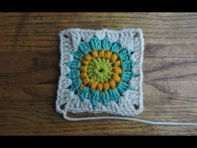 How to crochet : sunburst granny square