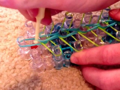 Directions on how to make the loop-d-loop rainbow loom bracelet.