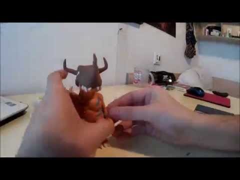 Sculpting a Greymon with polymer clay ( Digimon 01 ) (fast motion)
