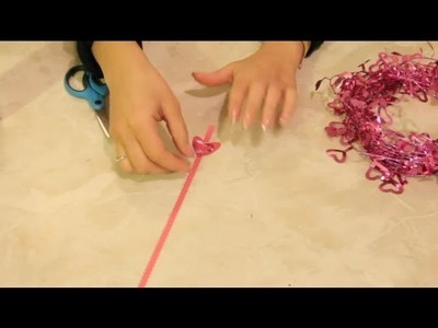 How to Decorate Hearts for a Bulletin Board : Valentine's Day Crafts