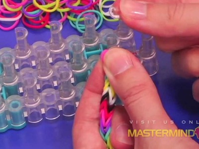 How To: Make the Rainbow Loom Fishtail Bracelet!
