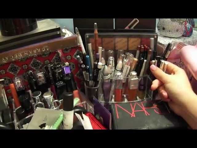 Make Up Collection and DIY Round Vanity Idea 2011