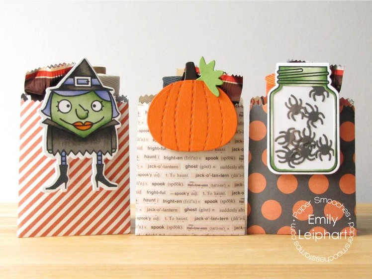 {Paper Smooches} Halloween Treat Bags with Removable Bookmarks + GIVEAWAY!