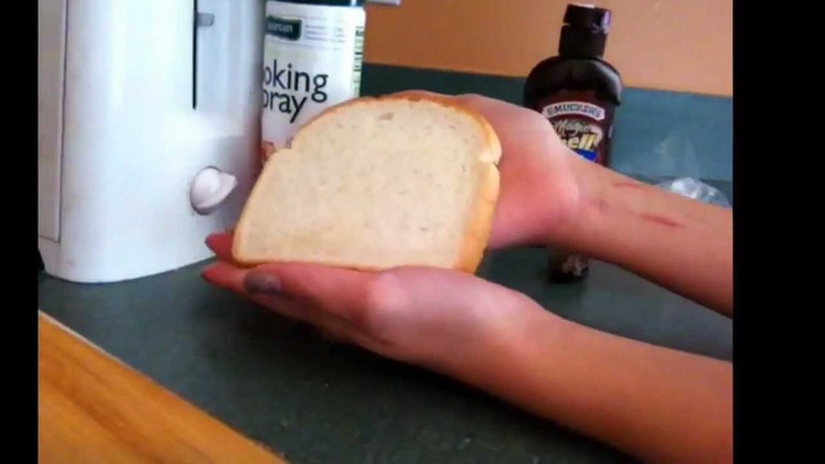 DIY Edible Squishy Toast!