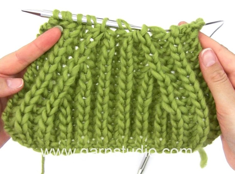 DROPS Knitting Tutorial: How to work english rib and raglan shaping