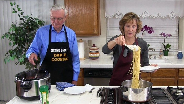 How to Make Spaghetti: How to Make Super, Simple Spaghetti for an Easy Italian Dinner!