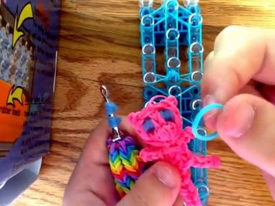 How to make a rainbow loom mew pokemon charm part 1 of 2