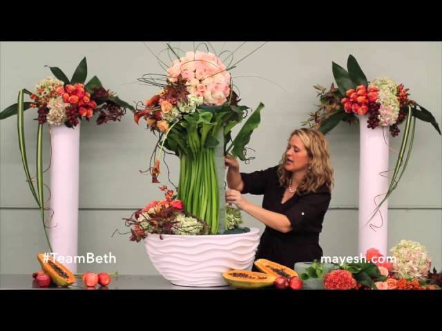 Floral Perspective: Autumn Floral Feast with Beth O'Reilly AIFD