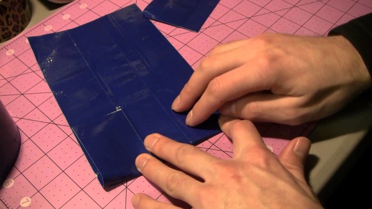 How to make a Duct tape Tardis wallet! (Part 1)