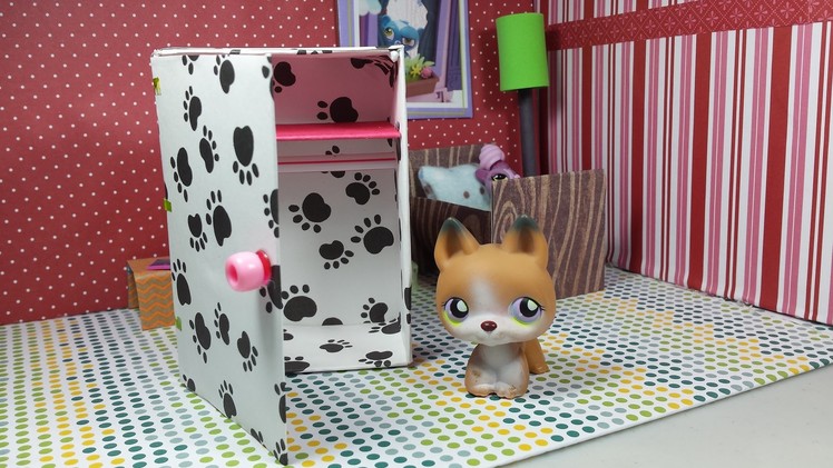 How to Make a Tiny Closet Wardrobe: Easy LPS Doll DIY