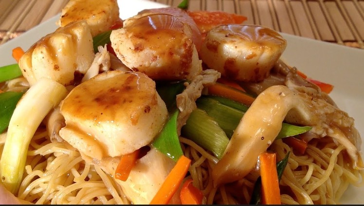 Stir-Fry Noodles with Seared Scallops-How To Make Scallops With Stir Fried Noodles-Seared Scallops