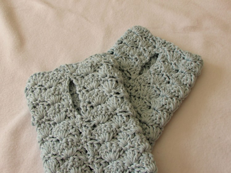 VERY EASY crochet shell stitch wrist warmers. fingerless gloves tutorial