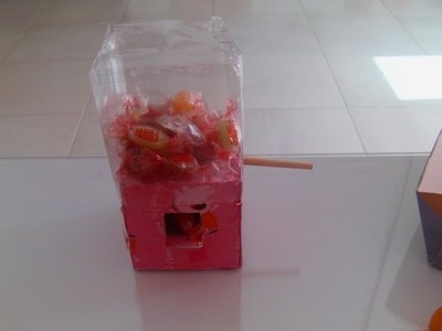 Dispensador de caramelos reciclado Peppa Pig