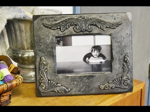 DIY Christmas Gift for Mom - Make an Antiqued Picture Frame!