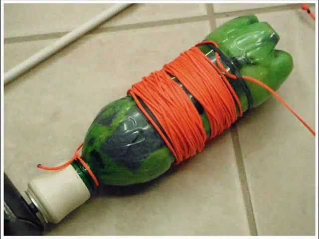 Bowfishing Reel Made From a Soda Bottle