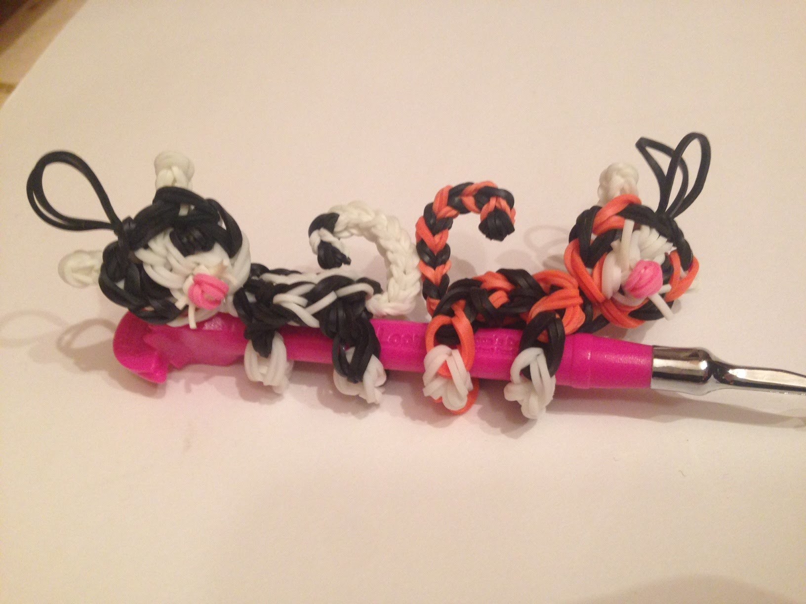 Rainbow Loom Cat.Tiger pencil hugger