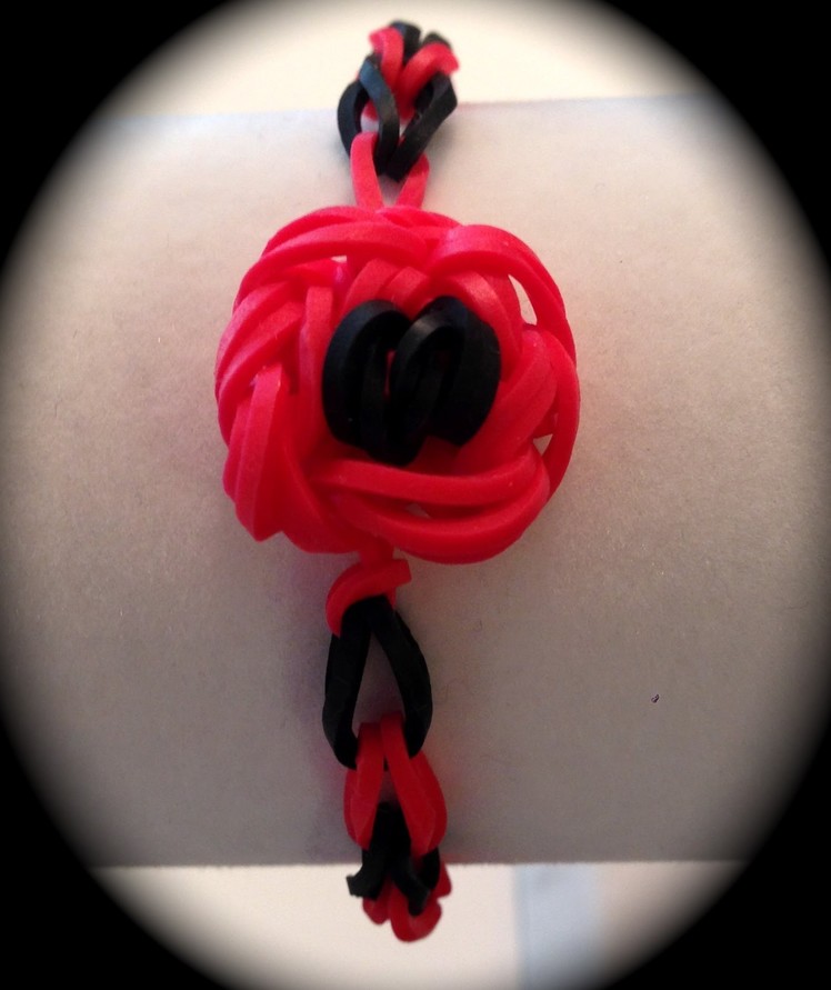 Rainbow Loom Charm: Poppy Flower from Made by Mommy