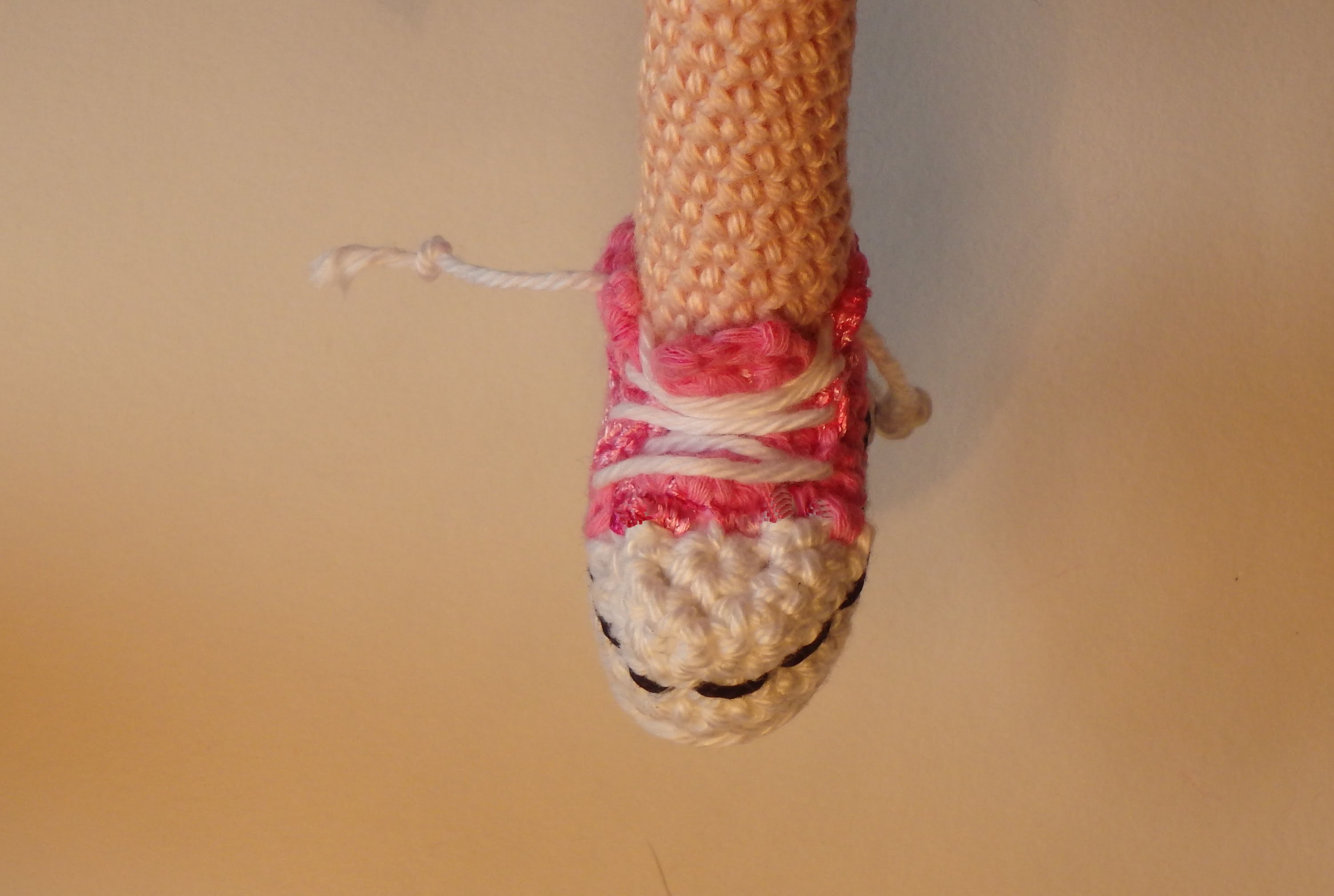 Sneaker all-star for dolls crochet  tutorial