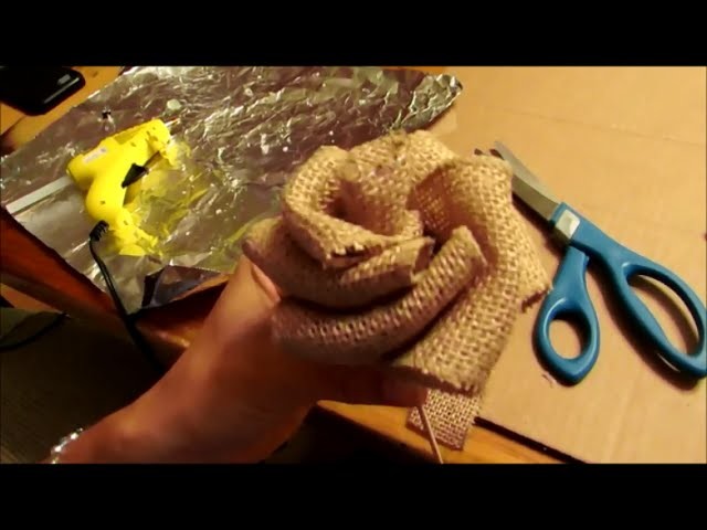 How To Make Burlap Ribbon Roses 3576