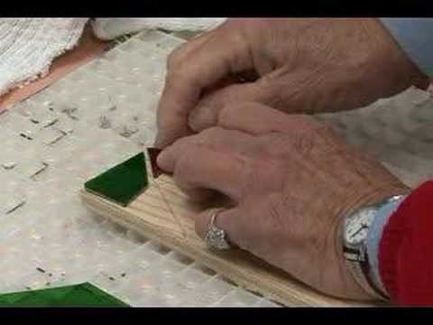 How to Make Glass Mosaics : How to Glue Glass Mosaics