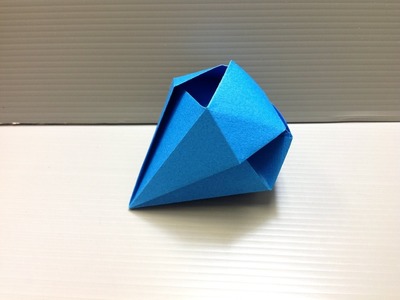 Daily Origami: 120 - Windeggo