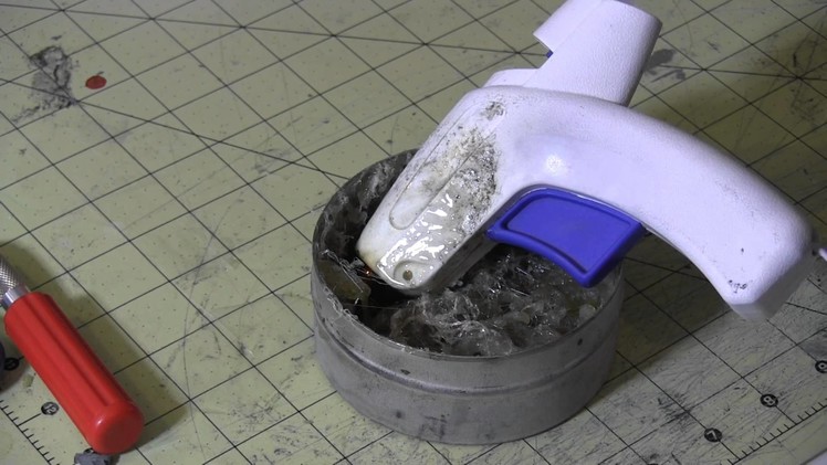 How to Reuse Hot Glue