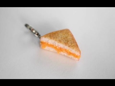 Miniature Grilled Cheese Sandwich Tutorial from Heather Wells