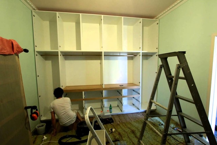 Time lapse - built in wardrobe construction