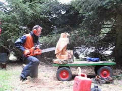 Chainsaw Carving 3 - Eagle