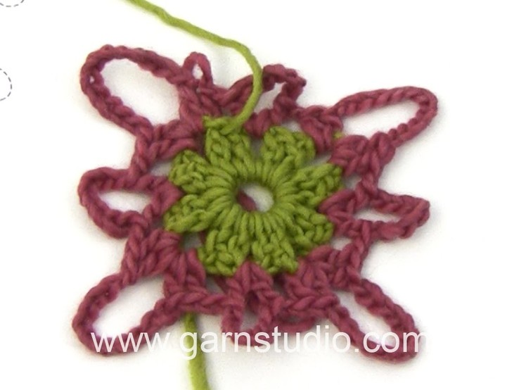 DROPS Crocheting Tutorial: How to work a flower square used in DROPS 117-35