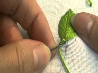 Fly Stitch Leaf (Closed)