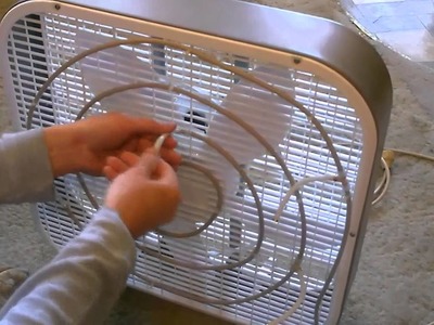Homemade Evaporative Air Cooler - cools air up to 30F! - only 45 Watts - can be solar powered!