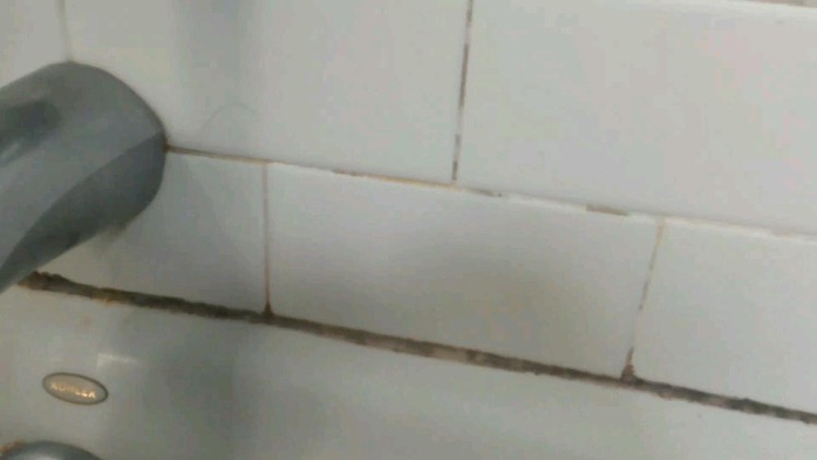 How to replace tile grout