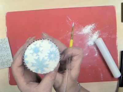 Snowflakes Cake Decorating Video Tutorial