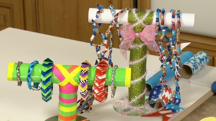Sophie's World: Duct tape jewelry stand