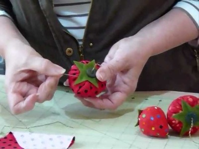 Strawberry Pin Cushion - How Delicious! - Quilting Tips & Techniques 041