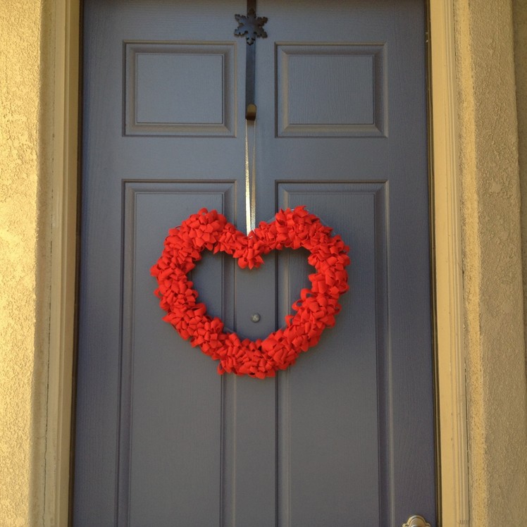 Valentines Day Wreath Felt - pinterest inspired  tutorial
